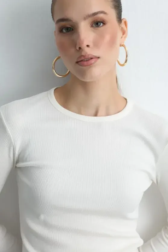 Long Sleeve Basic Cotton T-Shirt - Ecru - 3