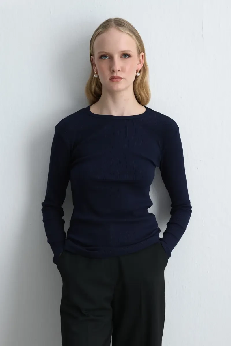 Long Sleeve Basic Cotton T-Shirt - Navy Blue