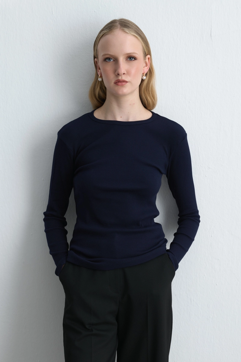 Long Sleeve Basic Cotton T Shirt Navy Blue - Gusto