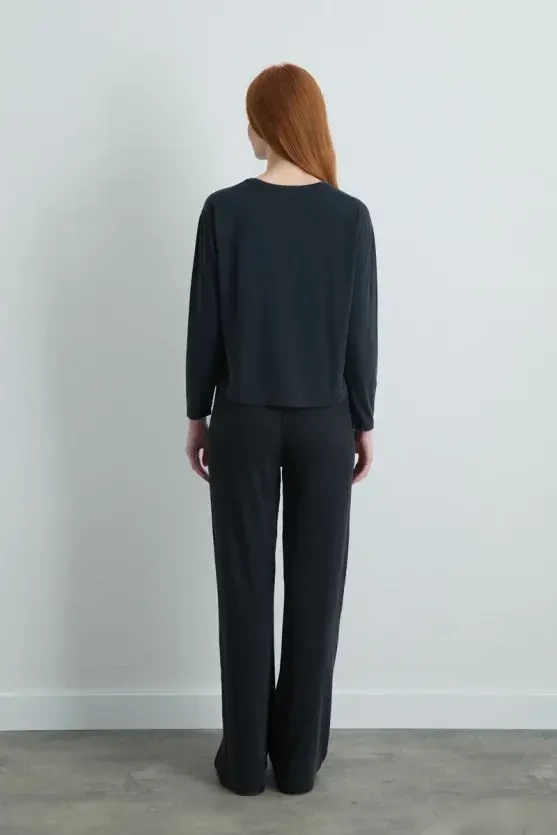 Long-Sleeve Modal Knit Blouse - Black - Gusto