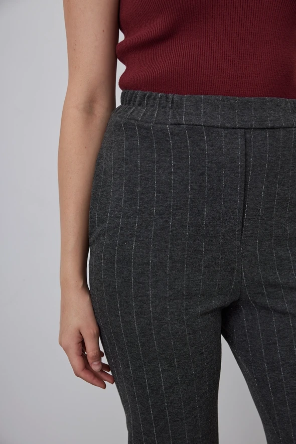 Lurex Striped Knitted Pants - Gray - 4