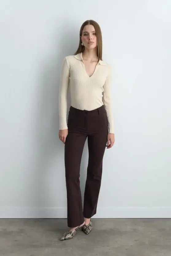 Magic Flare Pants - Brown - 3