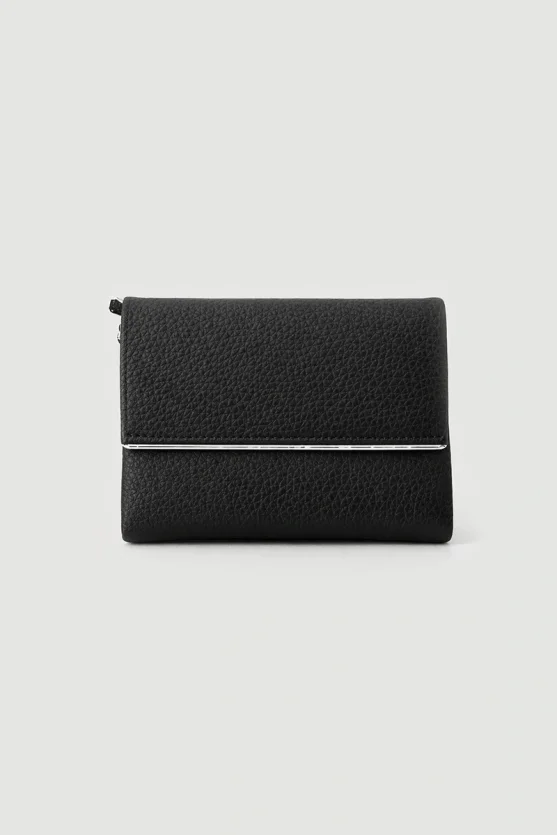 Metal-Detail Wallet – Black - Gusto