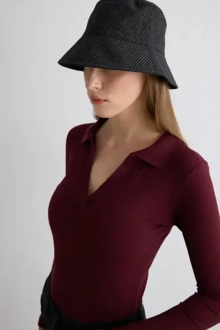 Mini Checkered Hat - Black - Gusto (1)