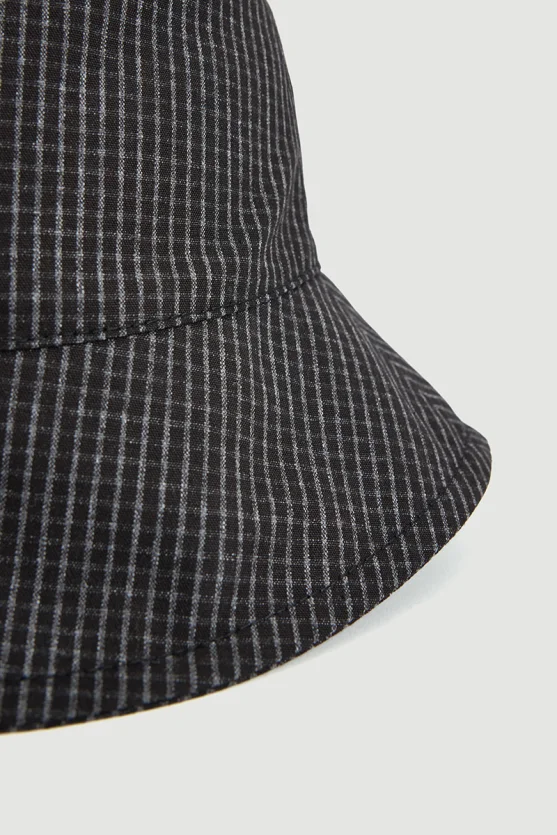 Mini Checkered Hat Black - Gusto