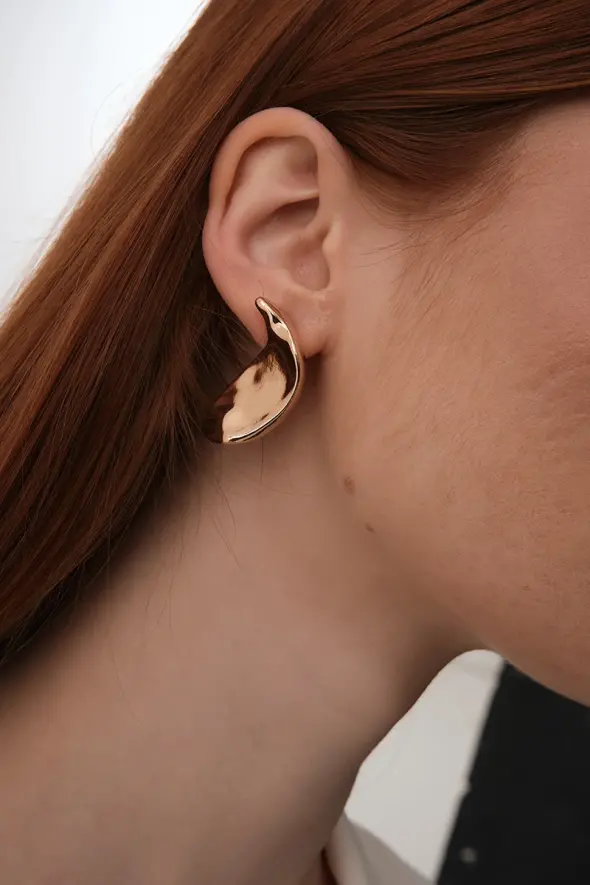 Minimal Earrings - Gold - 1