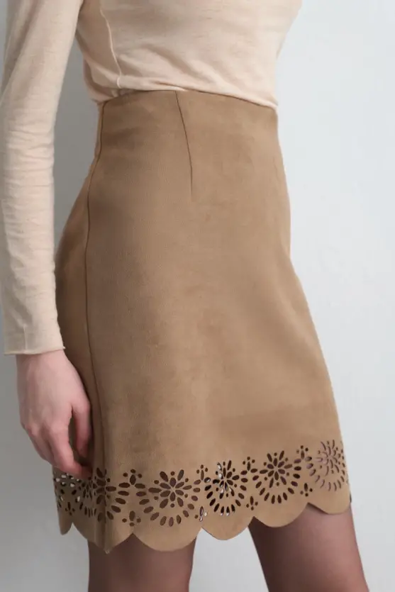 Motifed Suede Skirt Camel - 3