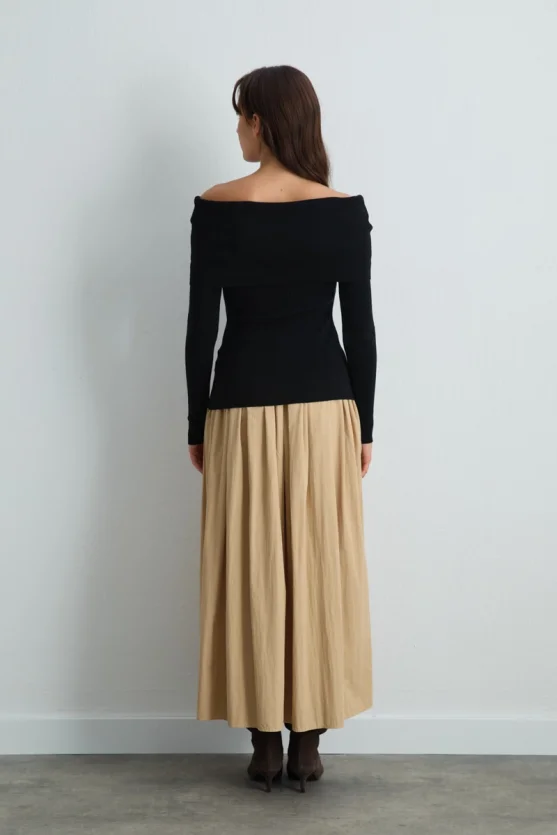 Off Shoulder Knit Blouse Black - Gusto