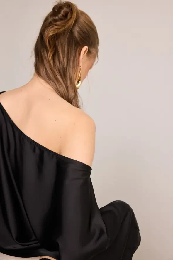 One-Shoulder Satin Blouse - Black - 5