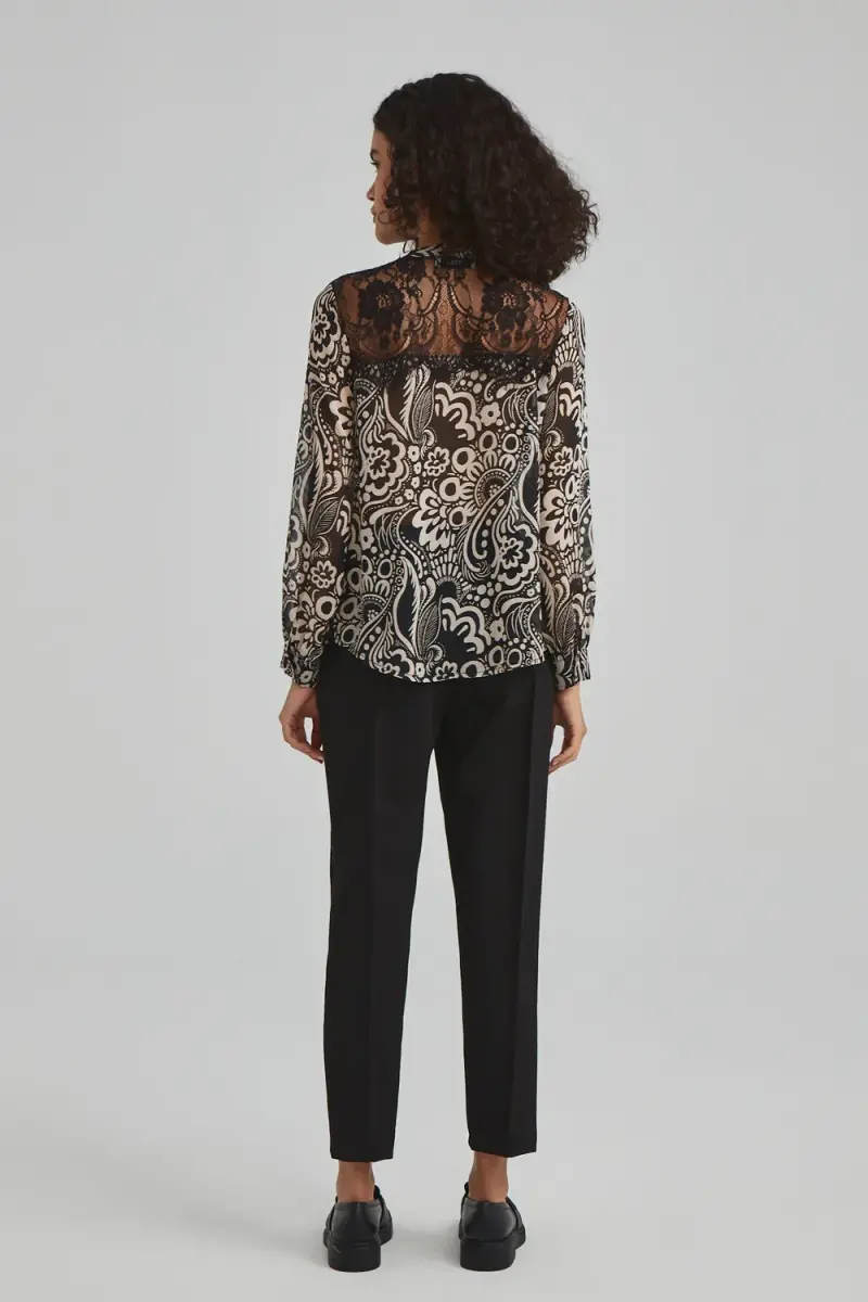 Patterned Blouse with Lace Garnish - Black - 5