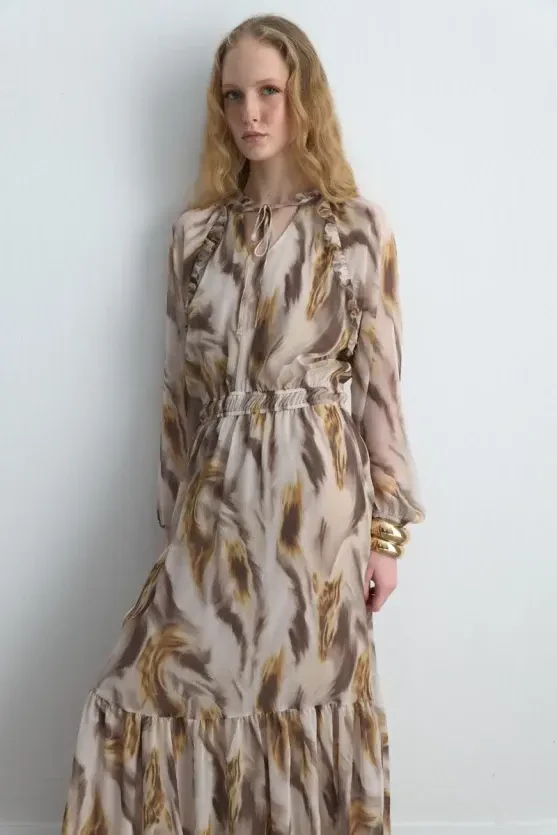 Patterned Long Chiffon Dress - Beige - Gusto