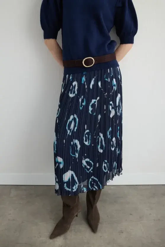 Patterned Long Pleated Skirt - Navy - 2