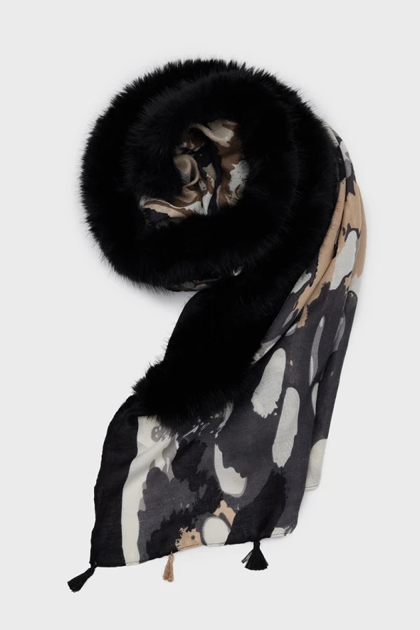 Patterned Shawl with Fur - Black - 1