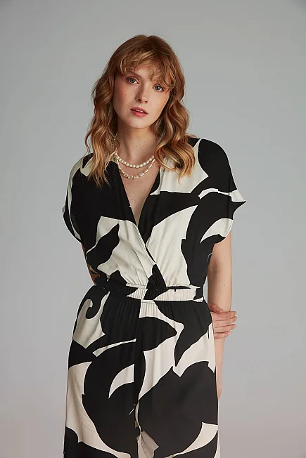 Patterned Viscose Jumpsuit - Black - Gusto