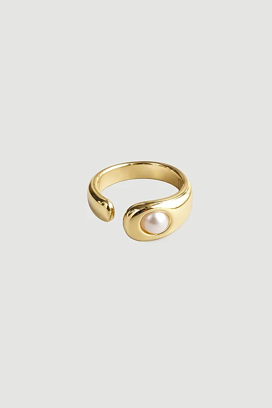 Pearl Detail Ring - Gold - Gusto