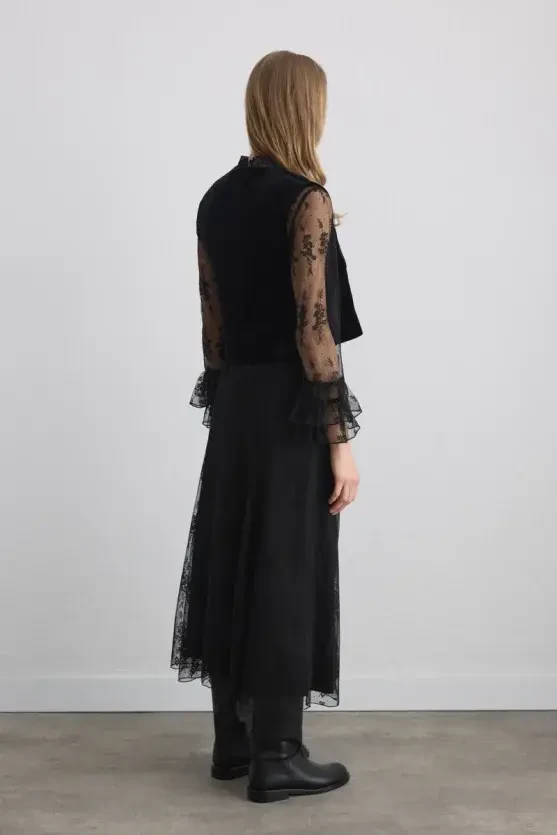 Phoenix Collection Long Lace Skirt - Black - Gusto