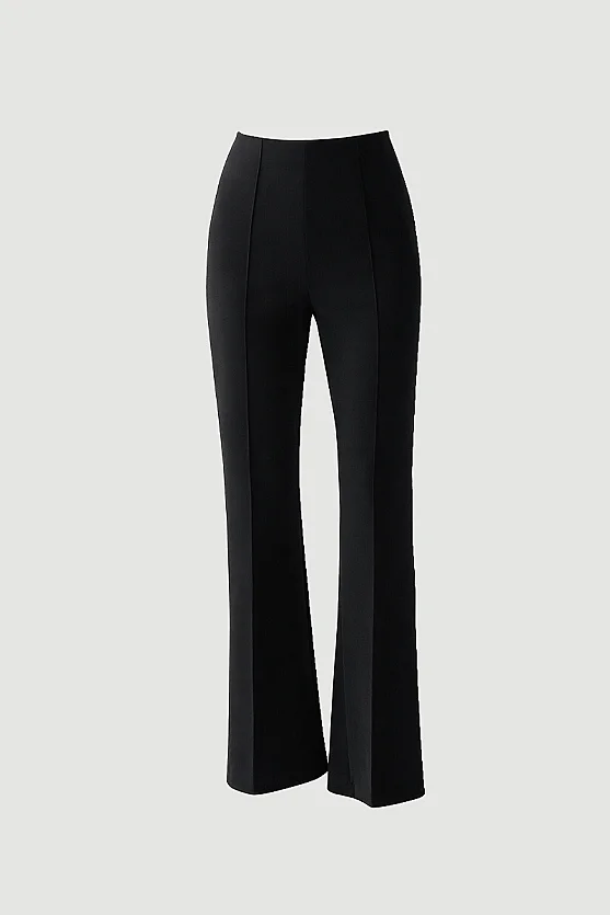 Pintuck Detail Flared Knit Pants - Black - Gusto