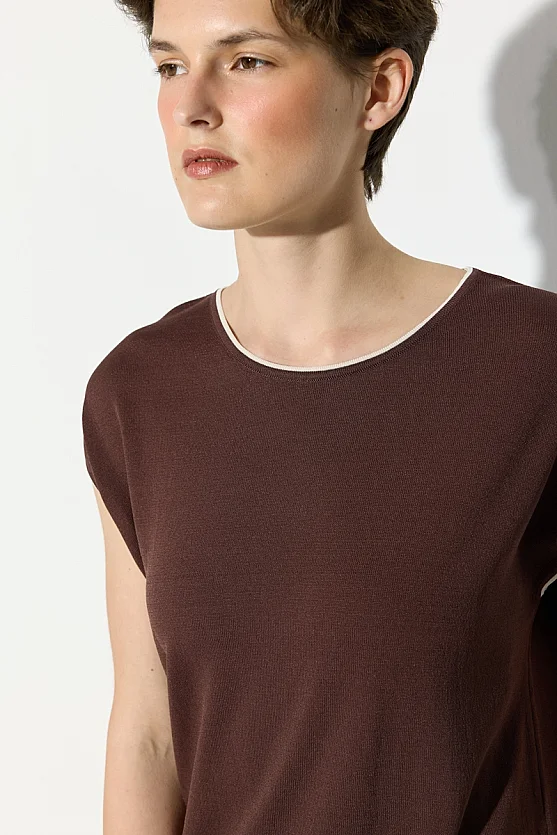 Piped Low Sleeve Mercerized Blouse - Brown - Gusto