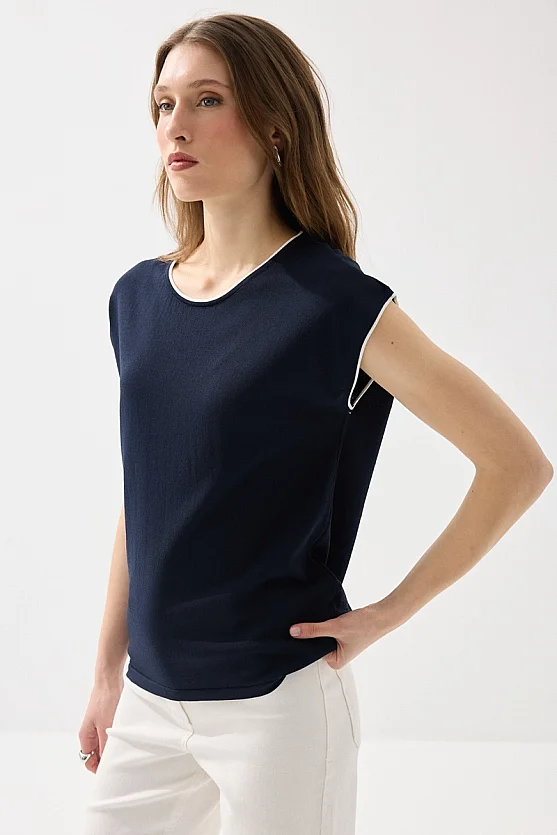Piped Low Sleeve Mercerized Blouse - Navy Blue - Gusto