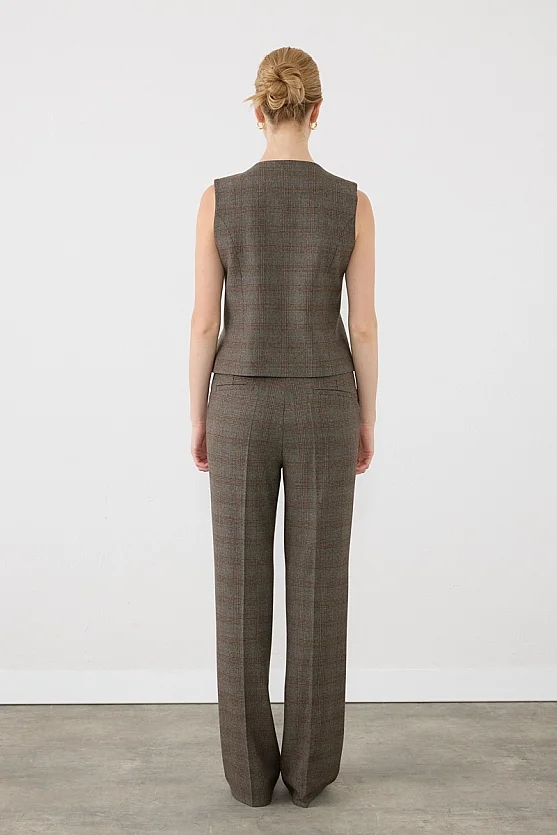 Plaid Asymmetric-Cut Vest - Brown - 9