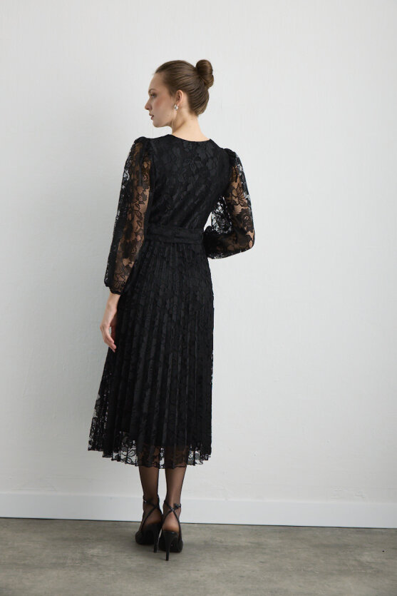 Pleated Lace Long Evening Dress Black - Gusto