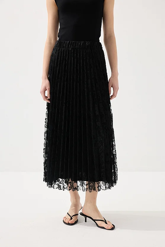 Pleated Lace Skirt - Black - 2