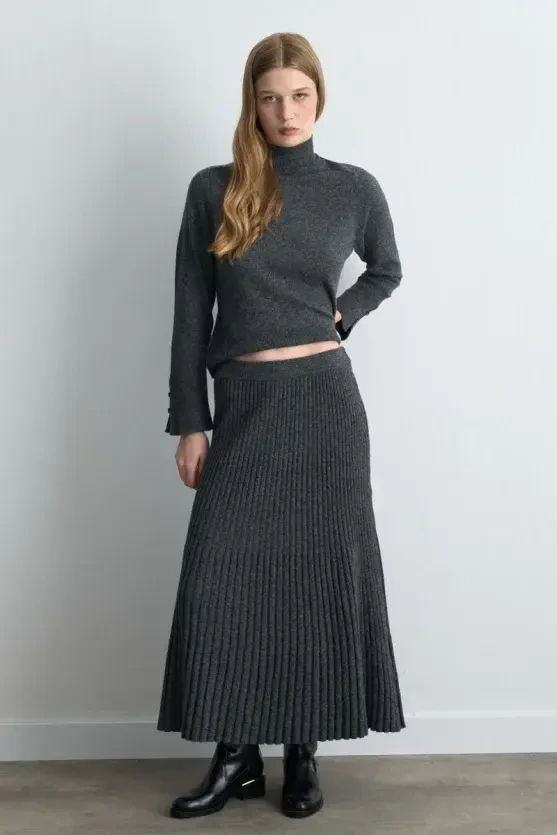 Pleated Wool Knit Skirt - Anthracite - 2
