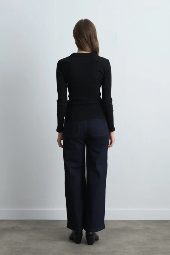 Polo Collar Cotton Knit Blouse Black - Gusto