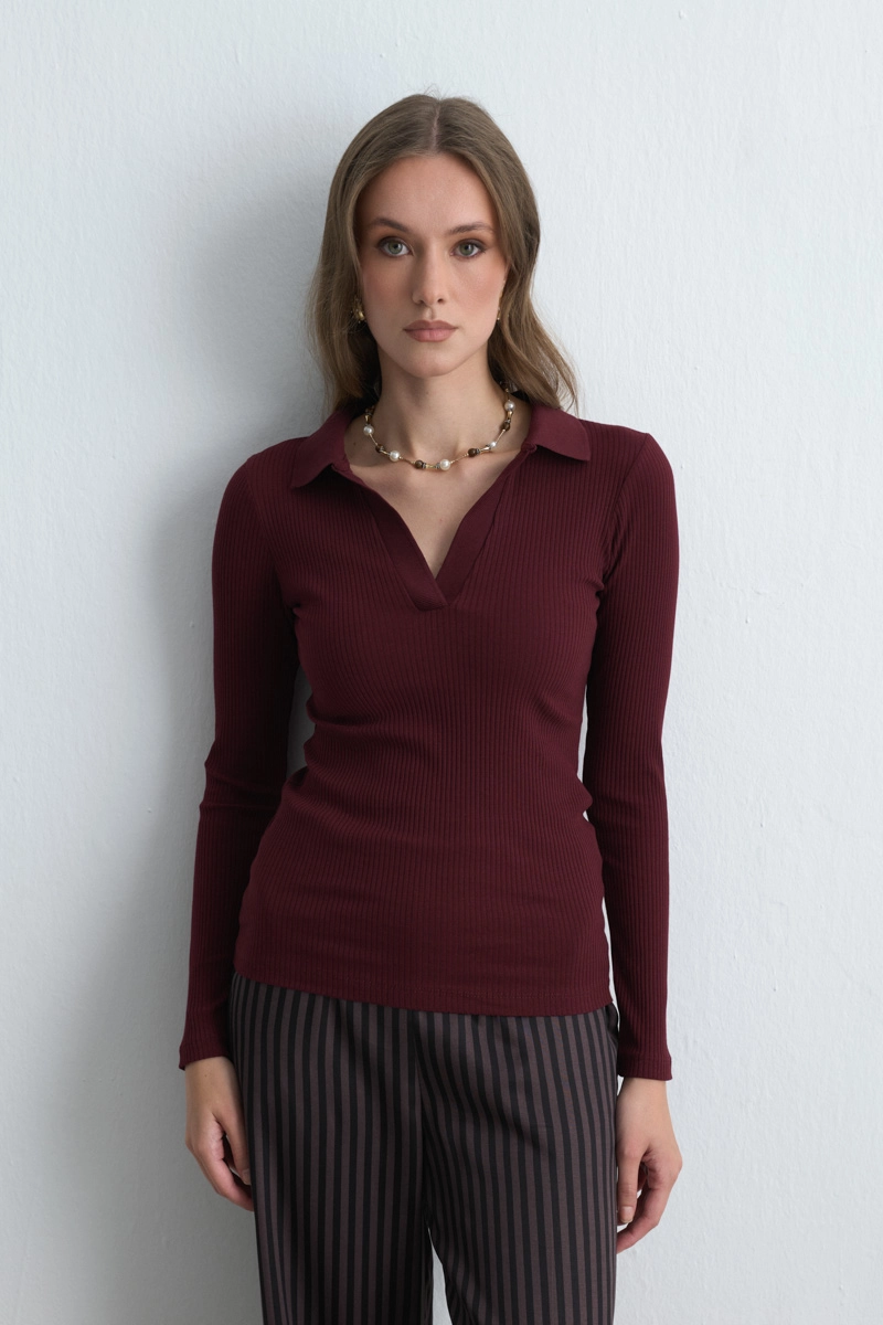 Polo Collar Cotton Knit Blouse Burgundy - Gusto