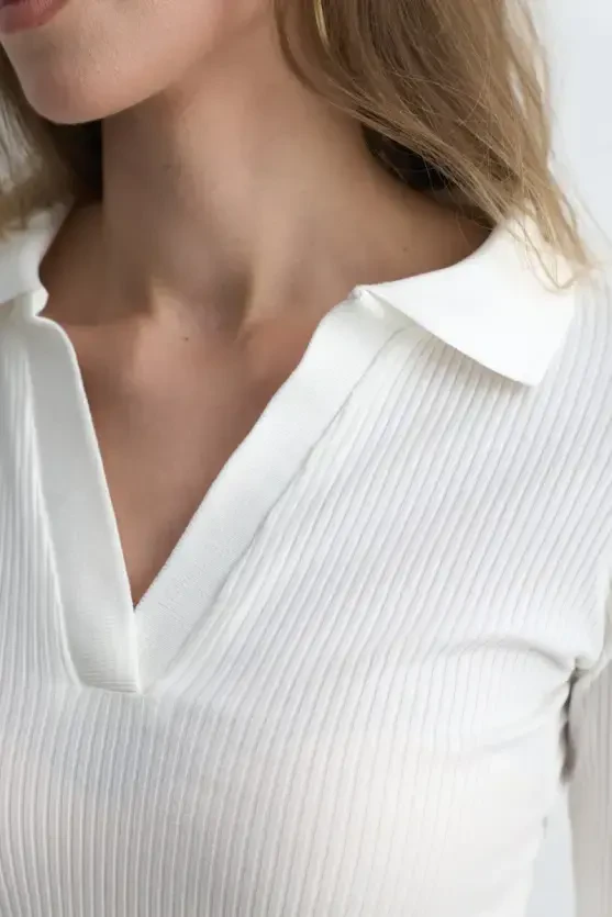 Polo Collar Cotton Knit Blouse - Ecru - Gusto