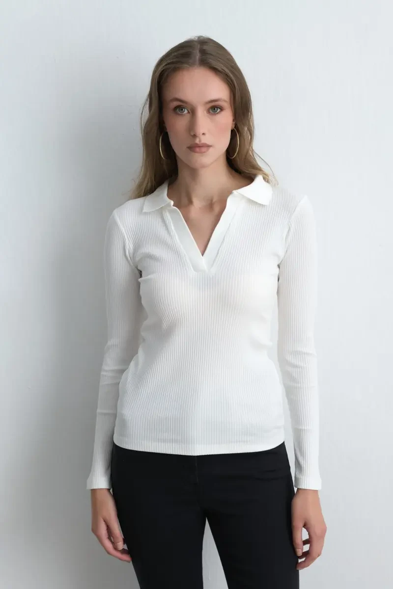 Polo Collar Cotton Knit Blouse - Ecru - 1