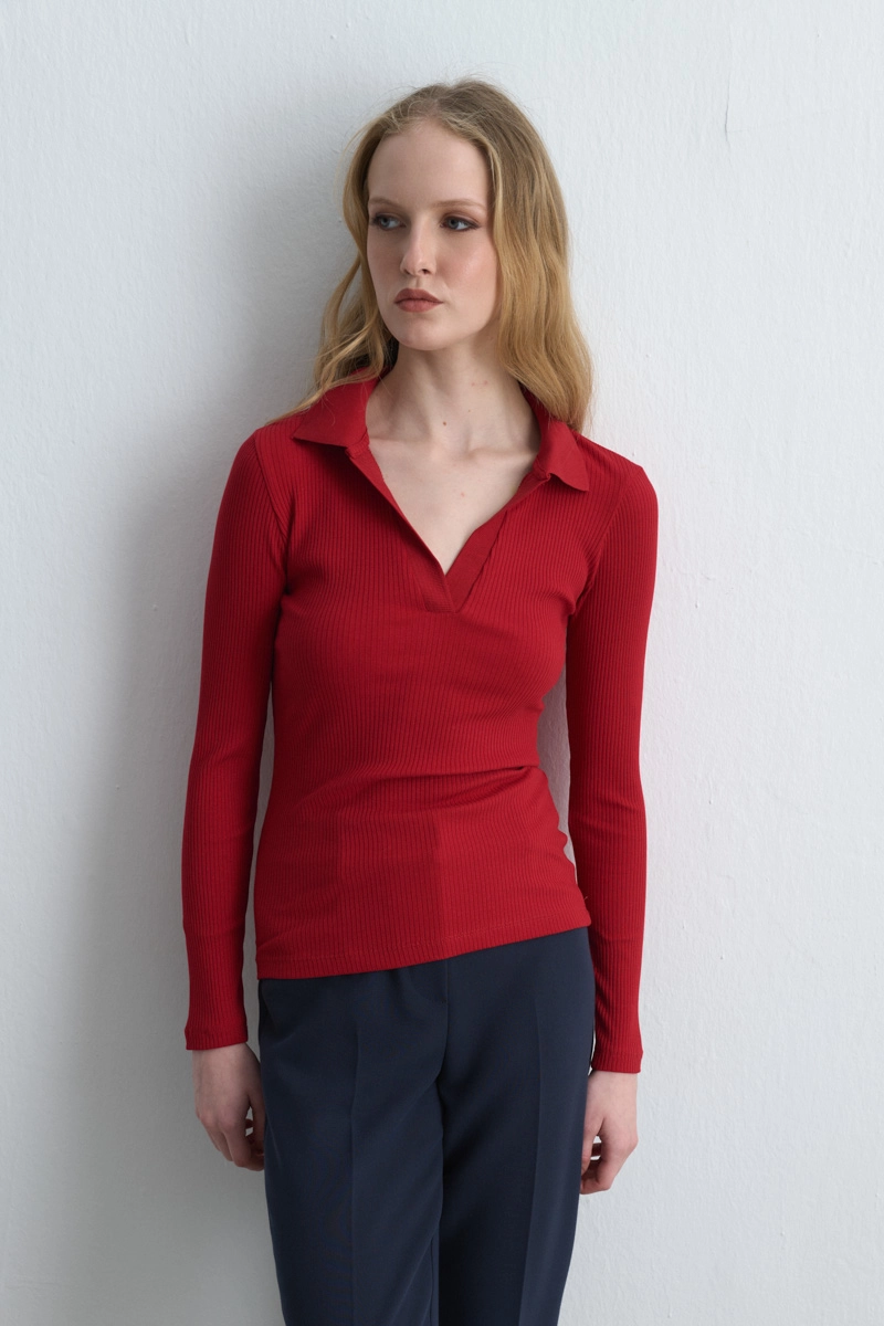 Polo Collar Cotton Knit Blouse - Red - Gusto