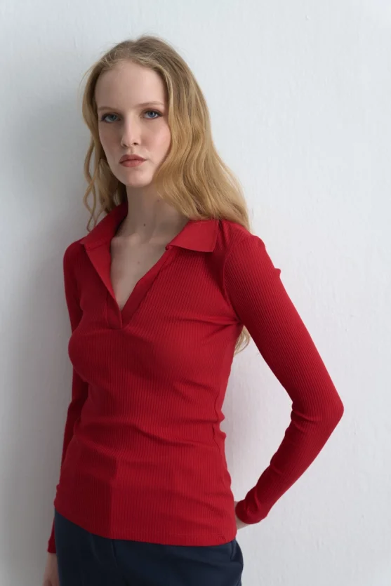 Polo Collar Cotton Knit Blouse Red - Gusto