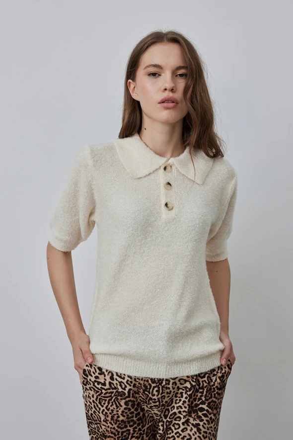 Polo Collar Knitwear- Ecru - 3