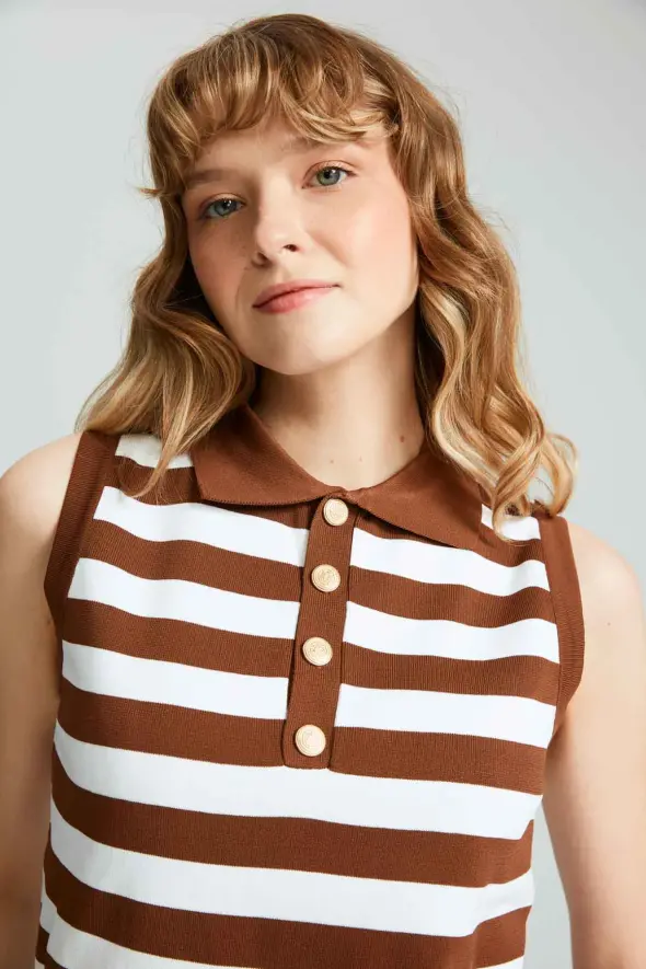 Polo Collar Striped Sweater with Gold Buttons - Brown - 5