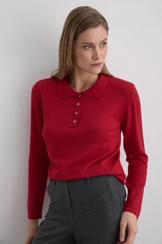 Polo Neck Buttoned Knit Blouse Red - Gusto