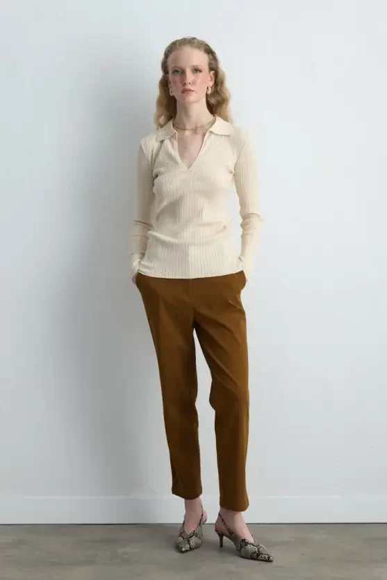 Polo Neck Ribbed Knit Blouse - Ecru - 2