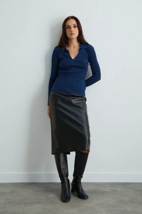 Polo Neck Ribbed Knit Blouse Navy Blue - Gusto