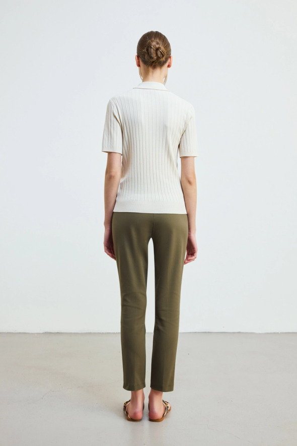 Polo Neck Short Sleeve Knit Blouse - Ecru - 4