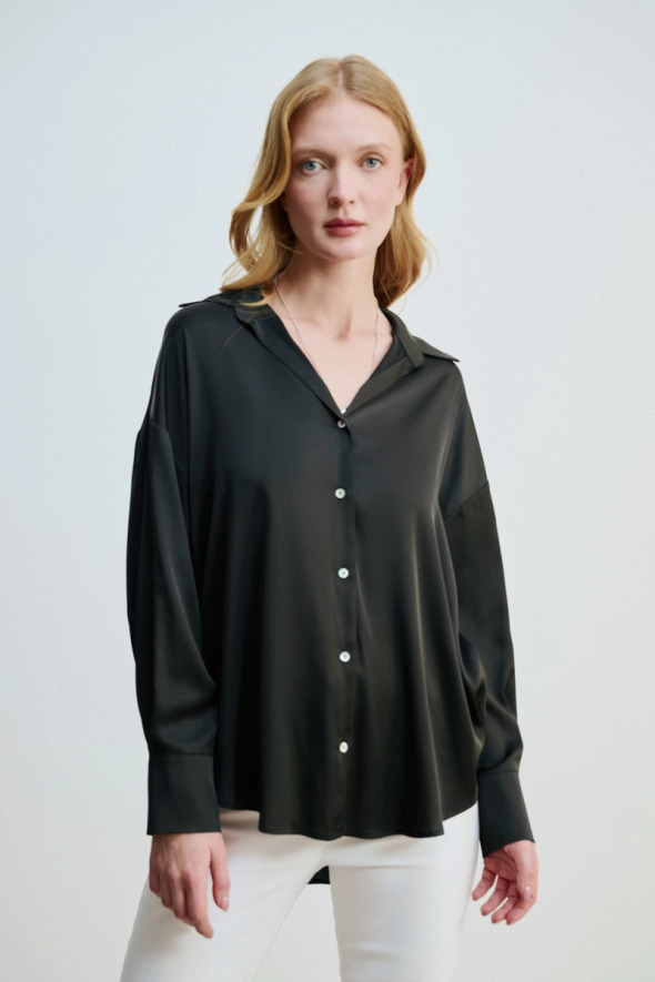 Relaxed Cut Silky Satin Shirt - Black - Gusto