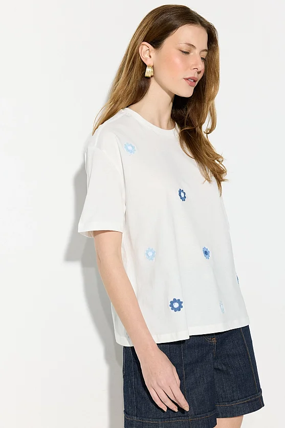 Relaxed Fit Cotton T-Shirt with Floral Embroidery - White - 4
