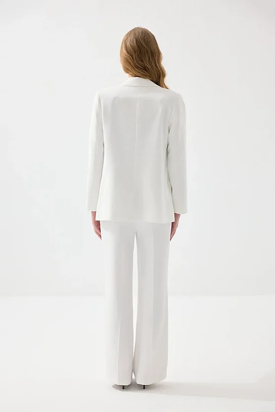 Relaxed Fit Crepe Blazer Jacket - White - 8