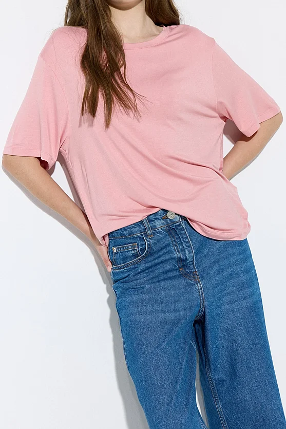 Relaxed Fit Crew Neck Bamboo T-Shirt - Pink - Gusto