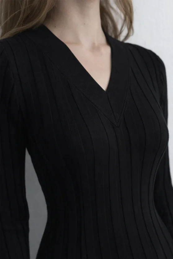 Ribbed Knit Wool Dress Black - Gusto