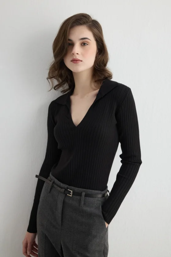 Ribbed Polo Neck Knit Blouse - Black - 4