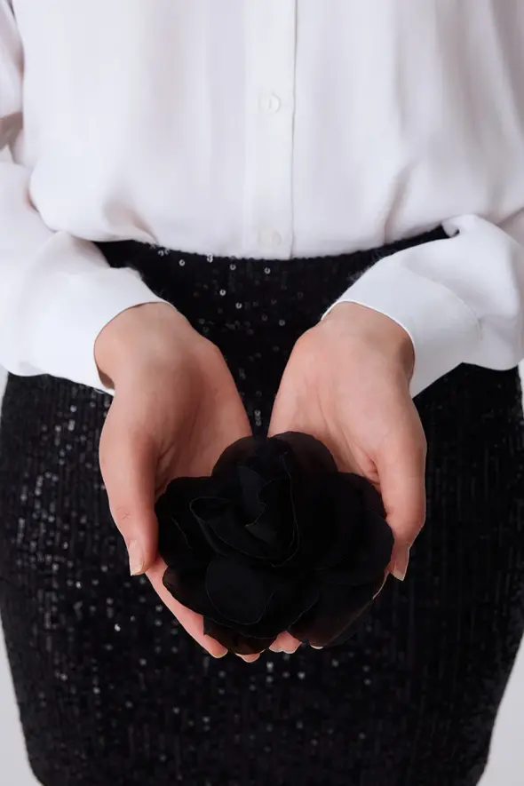 Rose Brooch - Black - 4