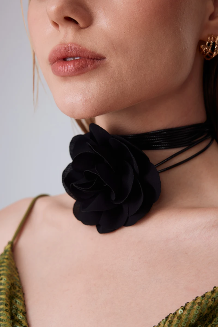 Rose Brooch with Leather Drawstring - Black Black