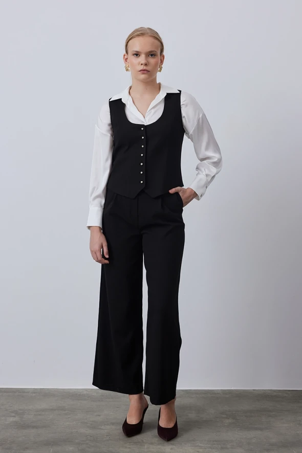 Round Collar Buttoned Vest - Black - 2