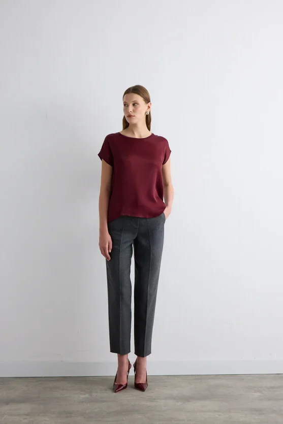 Round Neck Front Satin Viscose T-Shirt - Burgundy - 2