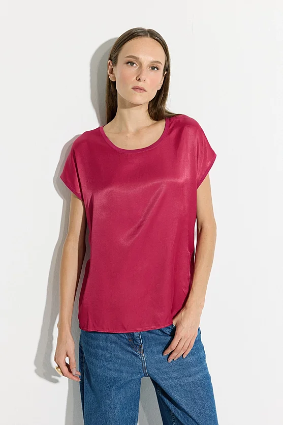 Round Neck Satin Front T-Shirt - Fuchsia - Gusto
